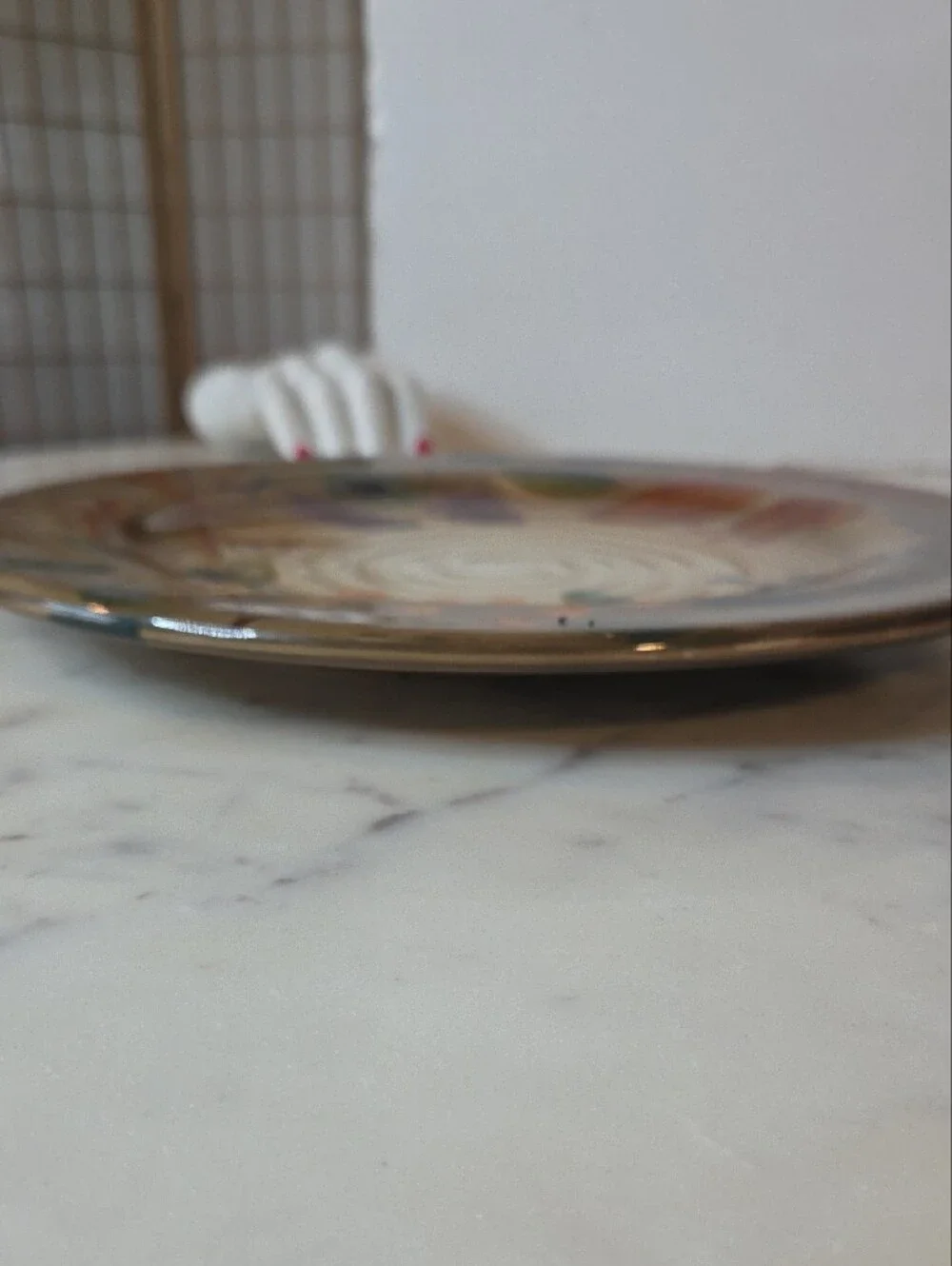 Home Trend Shadow Wood Hand Painted Dinner Plate 11.5
